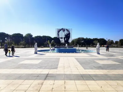 Çorlu Belediyesi Cumhuriyet Parkı - Görsel 1