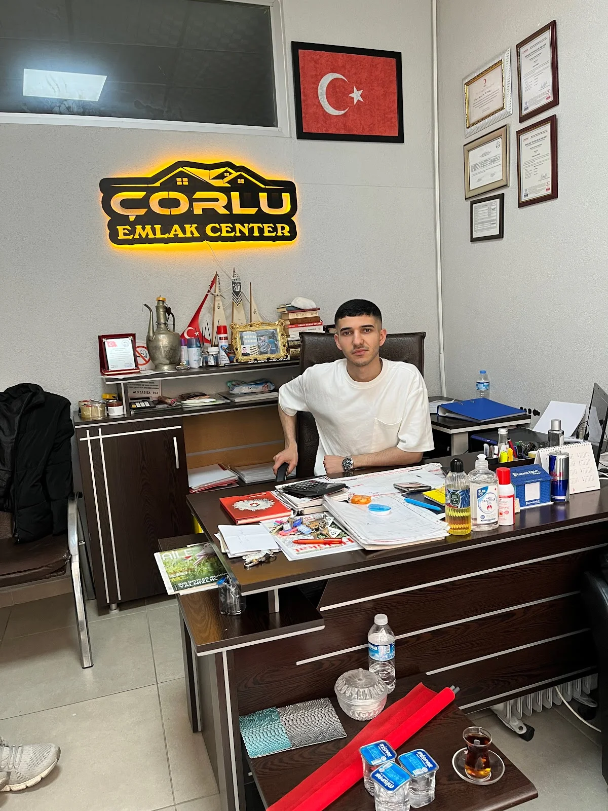 Çorlu Emlak Center logo