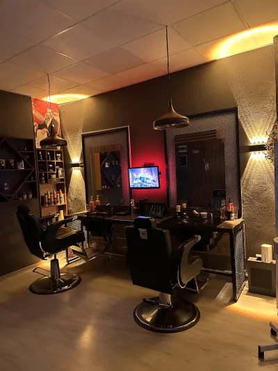 Koray Başkan Farkı - Hair Professor Erkek Kuaförü - Görsel 9