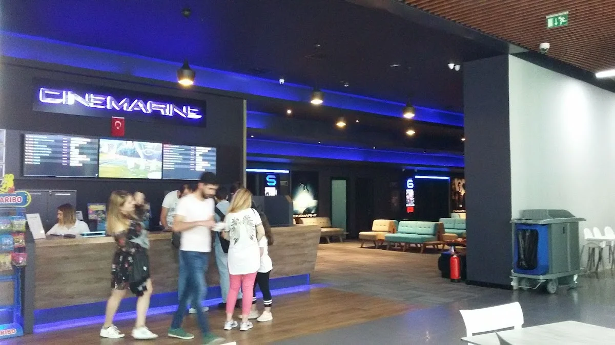 Trend Arena Cinemarine