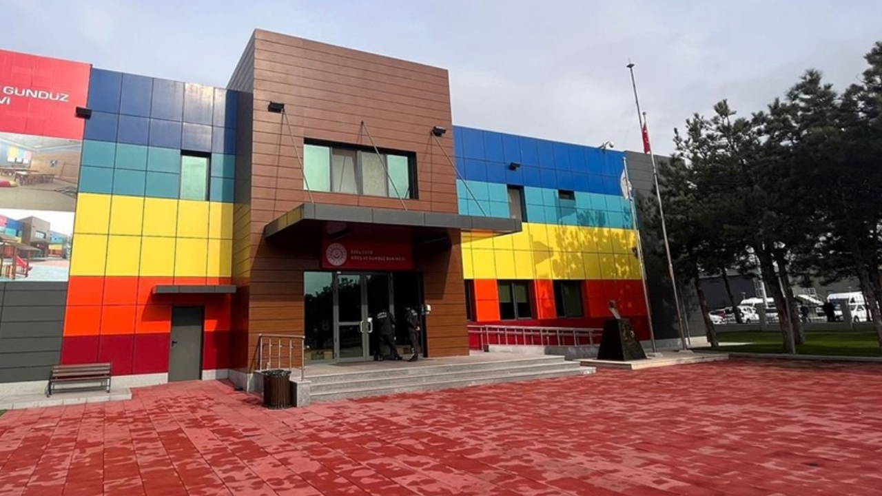 Tekirdağ'da kreşte çocuğa şiddet skandalı: 4 sanığa hapis cezası!