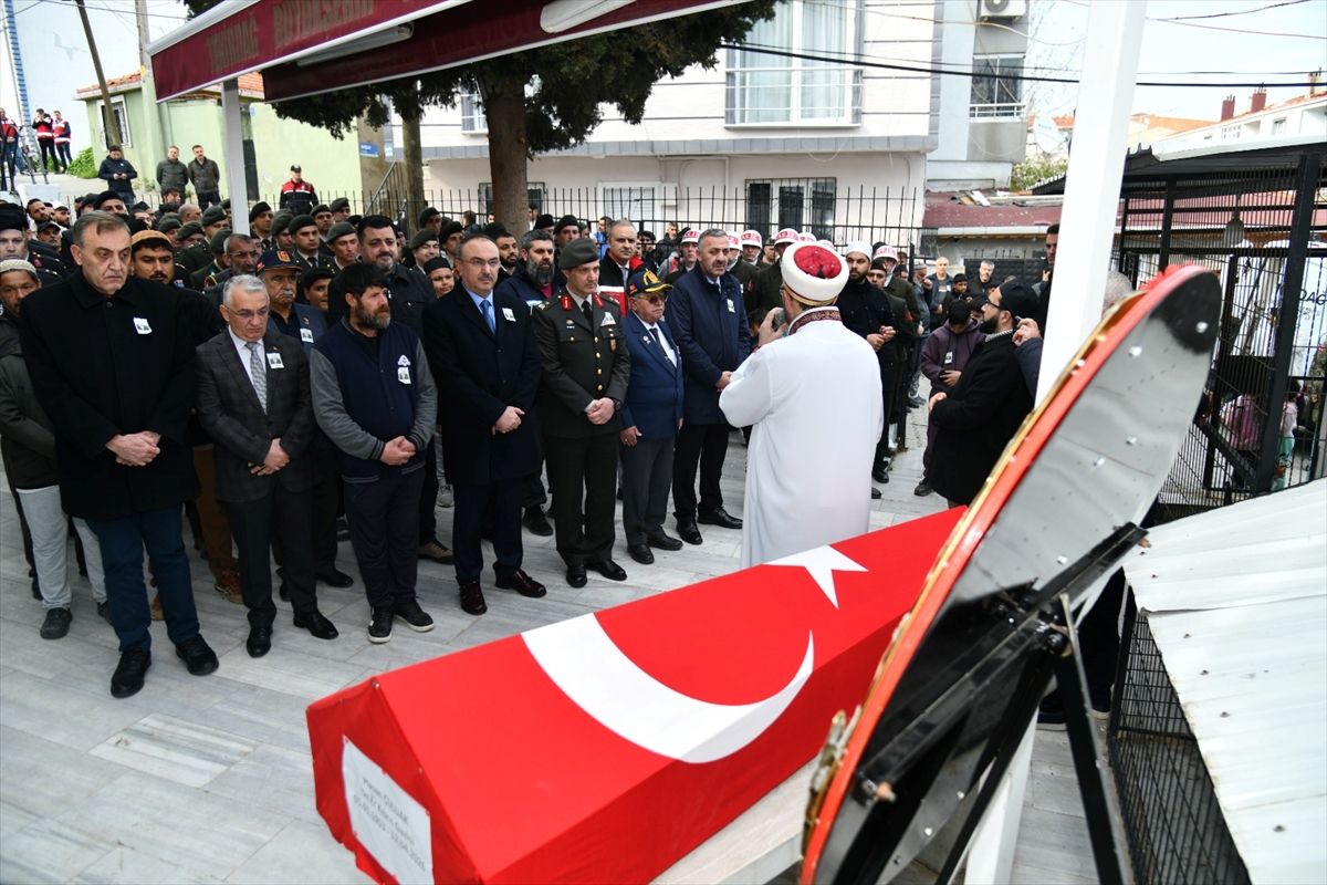 Tekirdağ'da vefat eden Kıbrıs gazisi son yolculuğuna uğurlandı