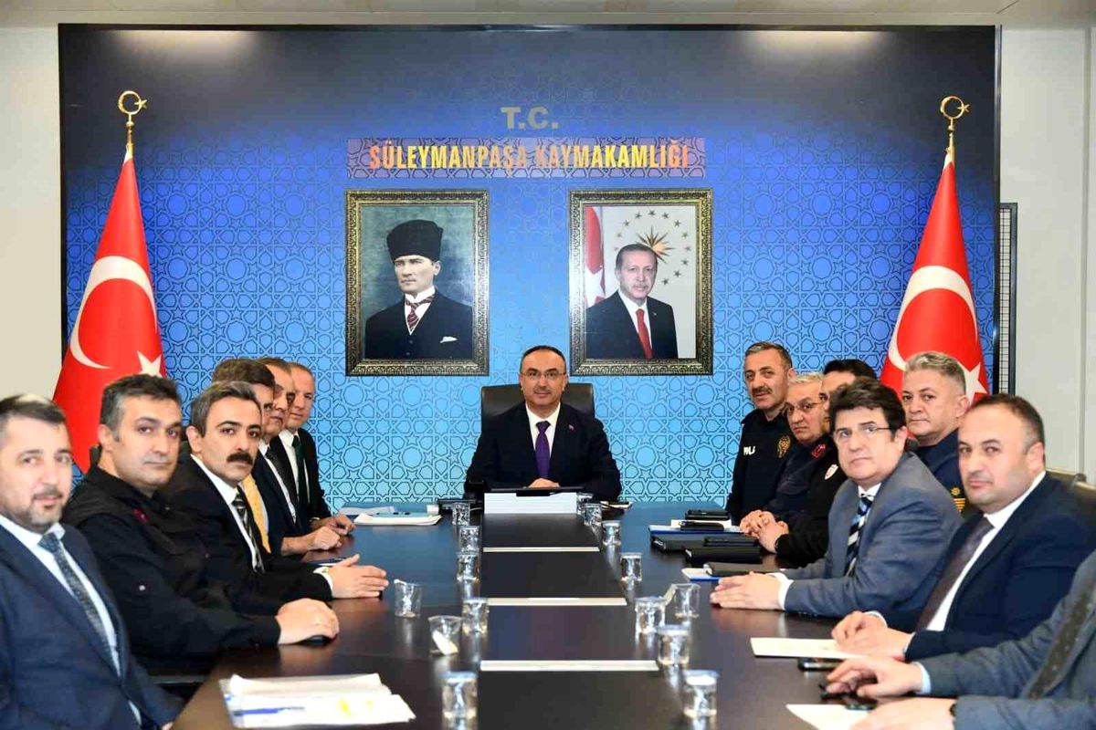 Tekirdağ'da "Plajlarda Yaz Tedbirleri" toplantısı gerçekleştirildi