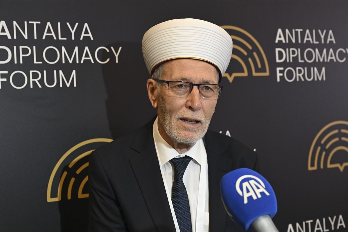 Gümülcine Seçilmiş Müftüsü Şerif, Batı Trakya'da "azınlık okullarına" karşı kampanya yürütüldüğünü belirtti Açıklaması