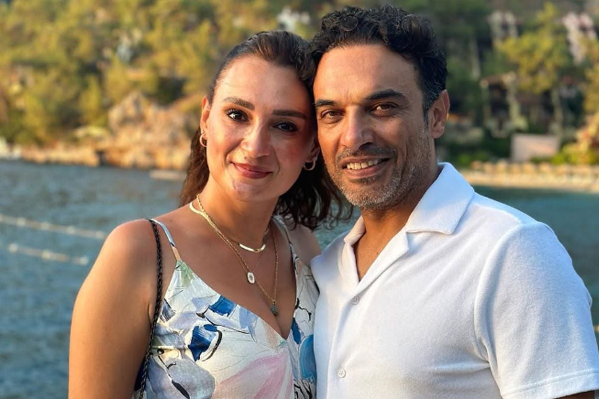 Uğur Aslan ve Sema Ergenekon depremzedelerin borçlarını ödedi