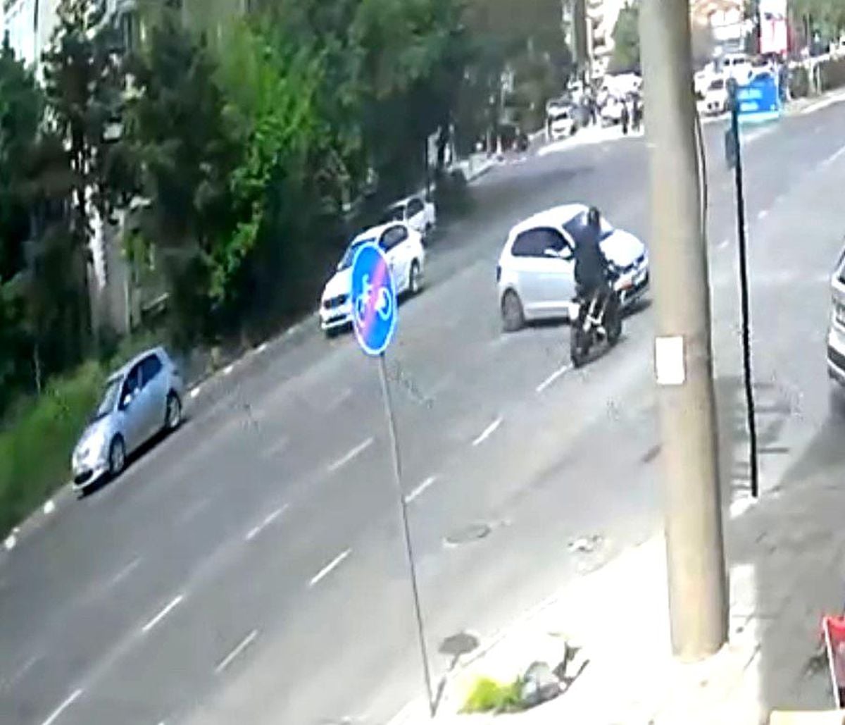 Tekirdağ'da 2 kişinin yaralandığı kaza kamerada