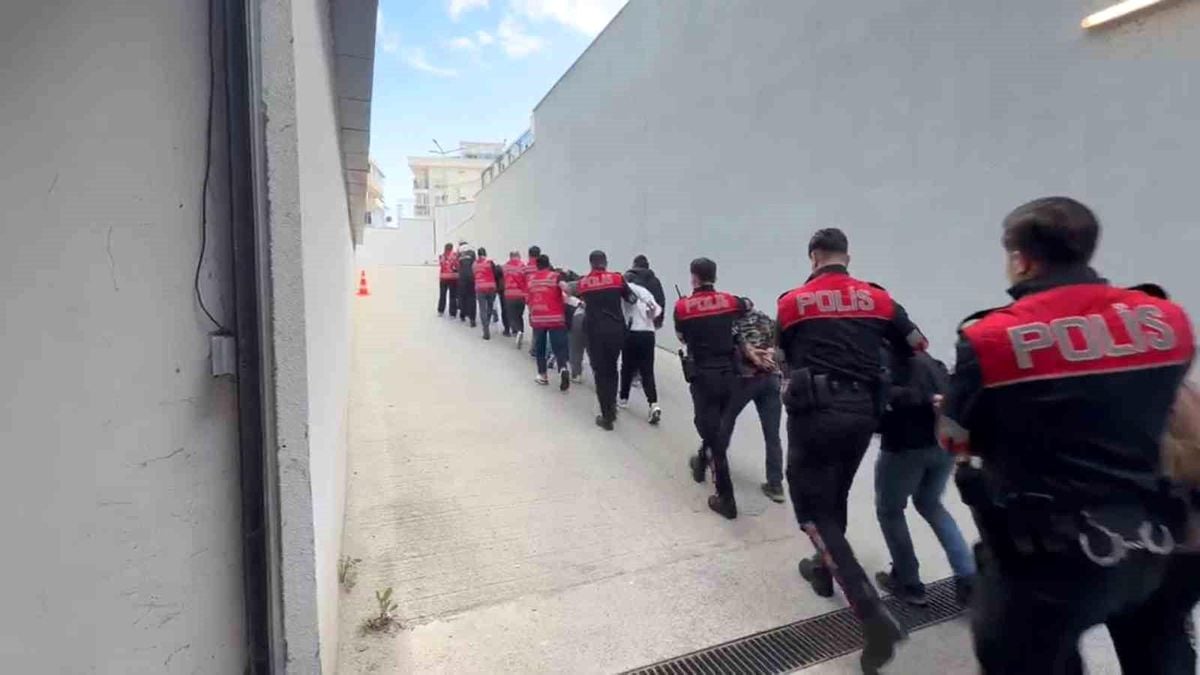 Tekirdağ'da fuhuş operasyonu: 11 tutuklama