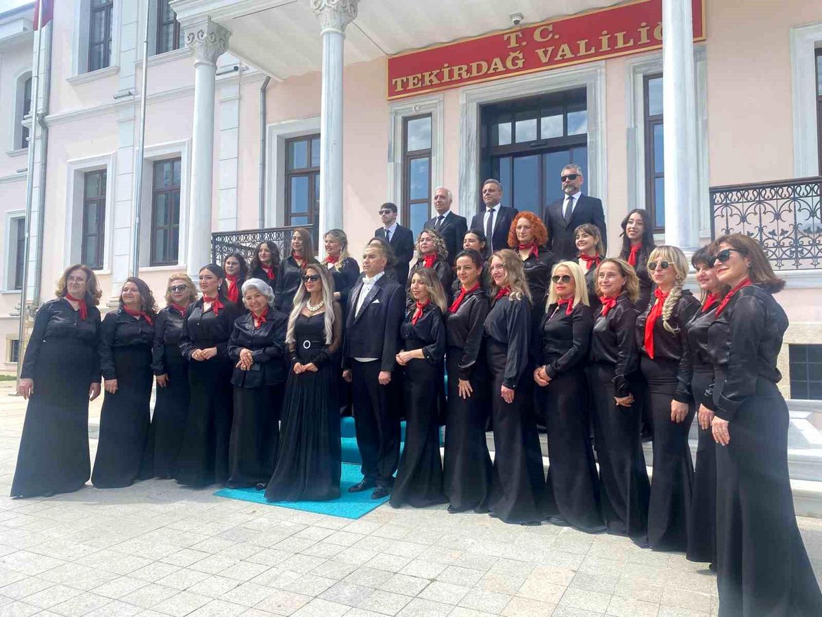 Tekirdağ'da Maarif Korosu'ndan 19 Mayıs'a özel anlamlı klip