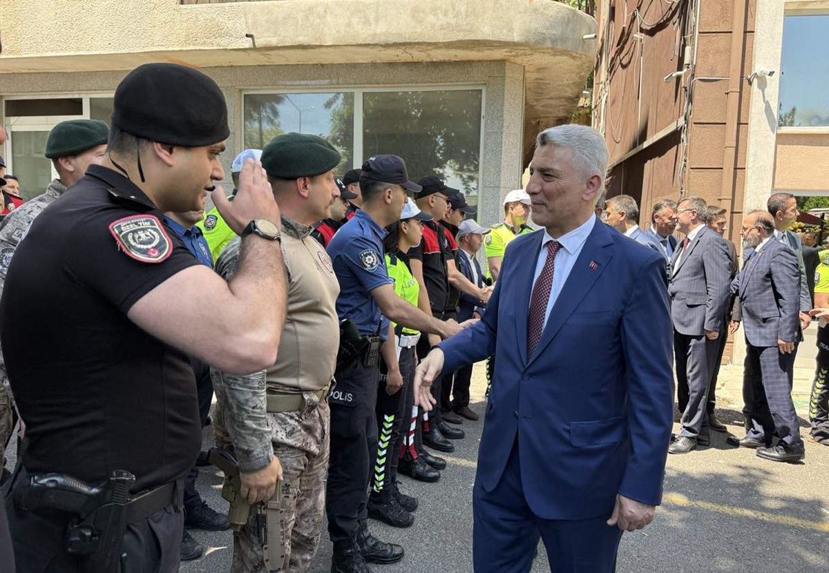 Bakan Bolat: İhracat, yatırım ve istihdam demektir; ikinci yarı yıl umut veriyor