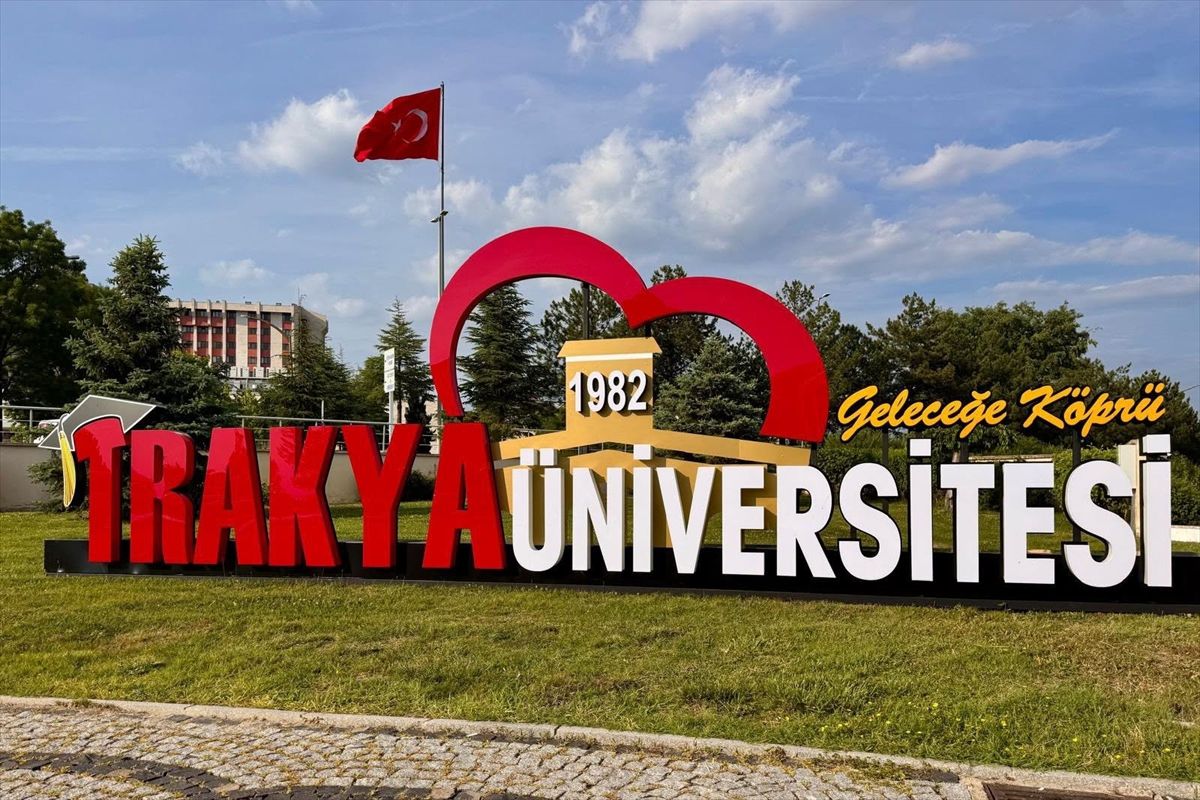 Trakya Üniversitesinde mezunlar için fotoğraf platformu oluşturuldu