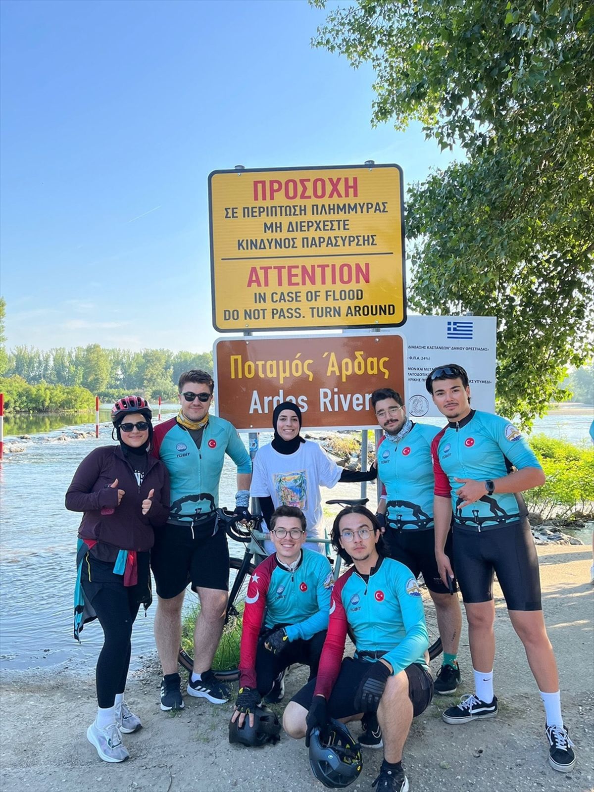 Trakya Üniversitesi Bisiklet Topluluğu Yunanistan'a pedal çevirdi