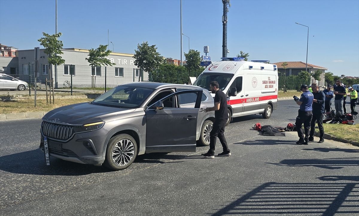 Tekirdağ'da otomobille çarpışan elektrikli motosikletin sürücüsü öldü