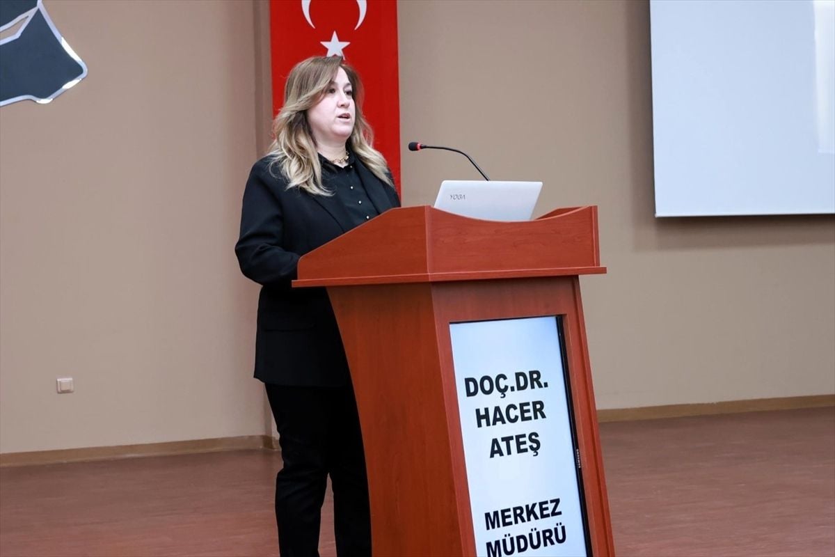 Bulgaristan'dan göçe zorlanan soydaşların anavatana gelişinin üzerinden 37 yıl geçti