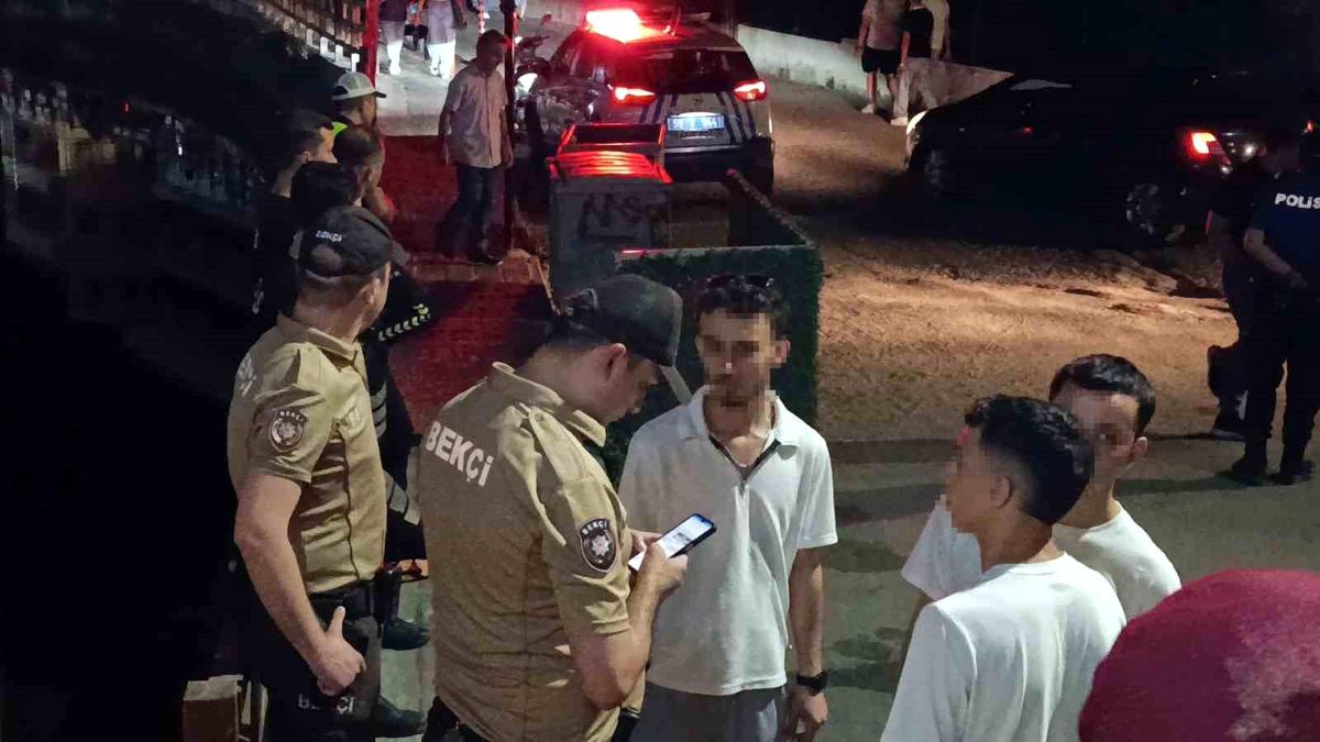 Tekirdağ polisinden huzur uygulaması 600 kişi sorgulandı, sahil şeridi didik didik arandı