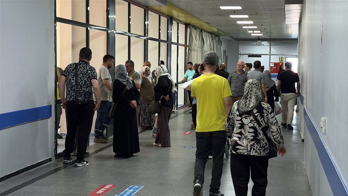 Düğünde ikram edilen tavuklu pilavdan zehirlenen 25 kişi hastaneye kaldırıldı
