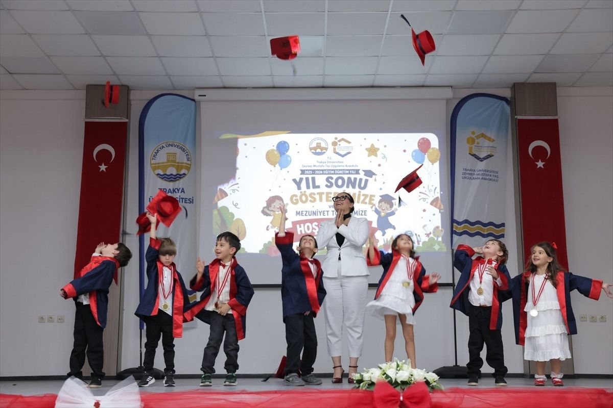 Trakya Üniversitesi Uygulama Anaokulunda mezuniyet töreni düzenlendi