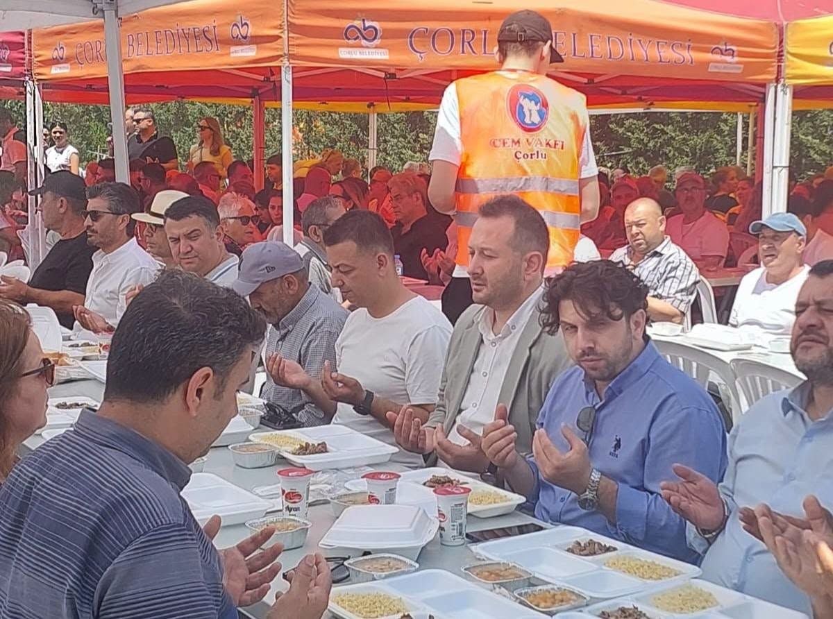 Tekirdağ'da Muharrem ayı dolayısıyla aşure ve lokma programları düzenlendi